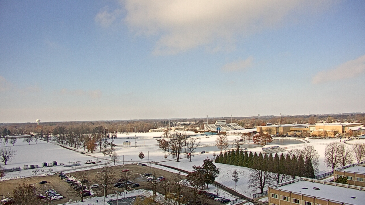 Thumbnail for current weather camera view from Eastern Illinois University in Charleston, Illinois
