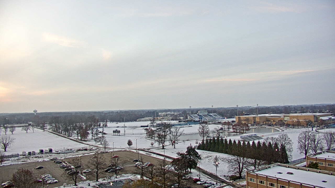 Thumbnail for current weather camera view from Eastern Illinois University in Charleston, Illinois