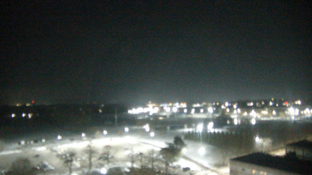 Thumbnail for current weather camera view from Eastern Illinois University in Charleston, Illinois