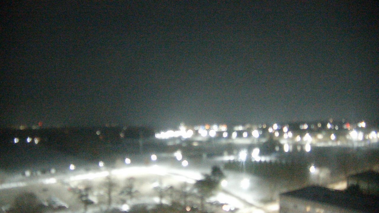 Thumbnail for current weather camera view from Eastern Illinois University in Charleston, Illinois