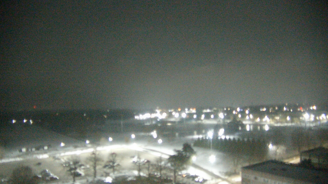 Thumbnail for current weather camera view from Eastern Illinois University in Charleston, Illinois
