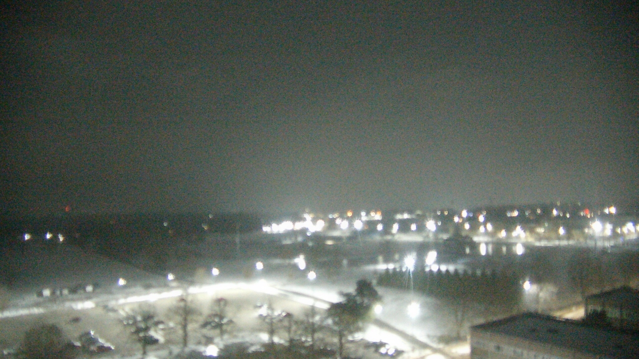 Thumbnail for current weather camera view from Eastern Illinois University in Charleston, Illinois