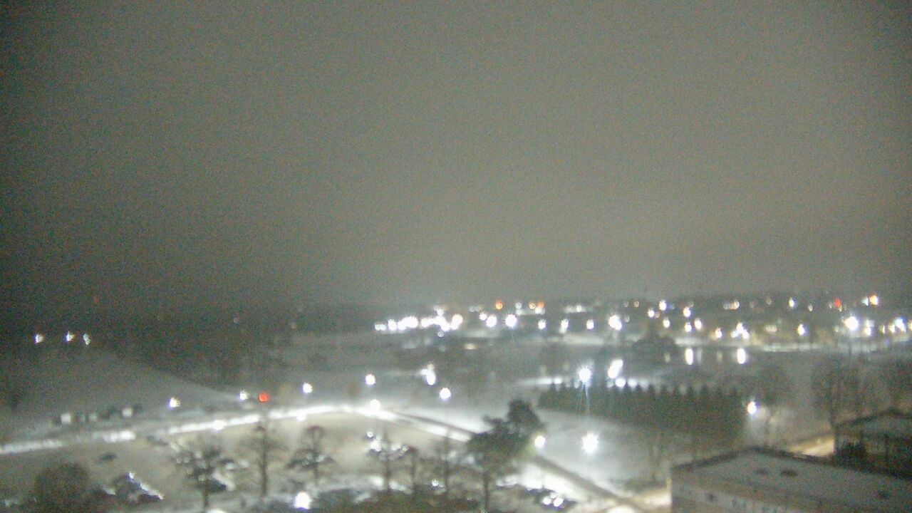 Thumbnail for current weather camera view from Eastern Illinois University in Charleston, Illinois