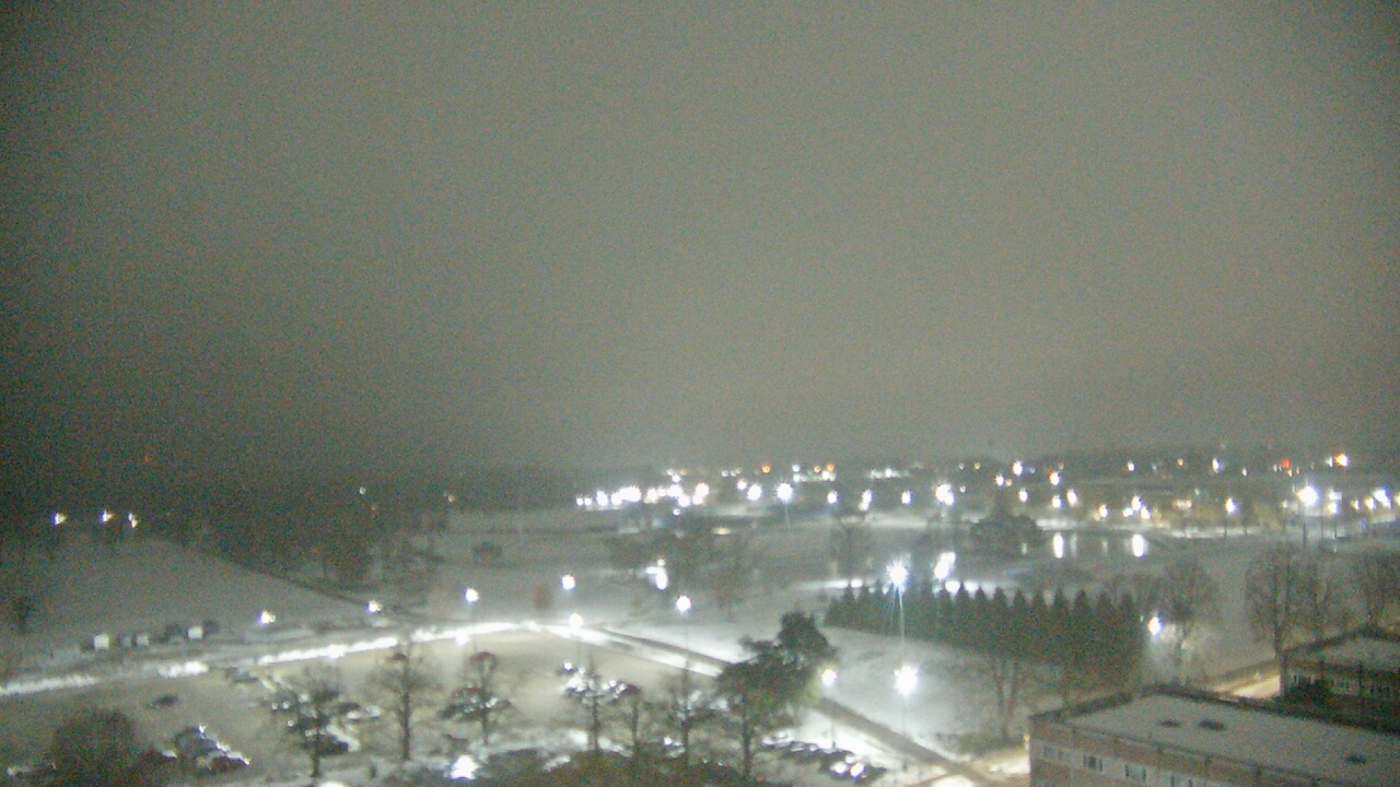 Thumbnail for current weather camera view from Eastern Illinois University in Charleston, Illinois