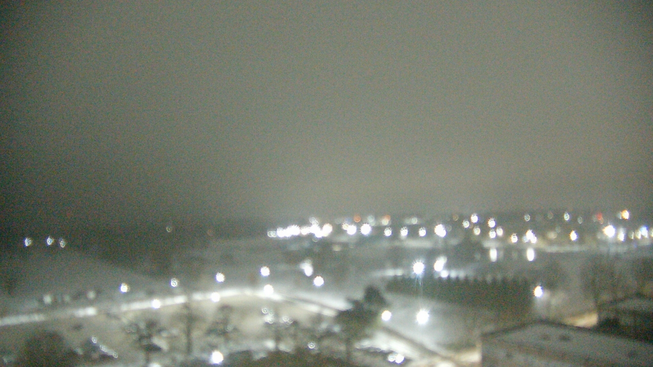 Thumbnail for current weather camera view from Eastern Illinois University in Charleston, Illinois