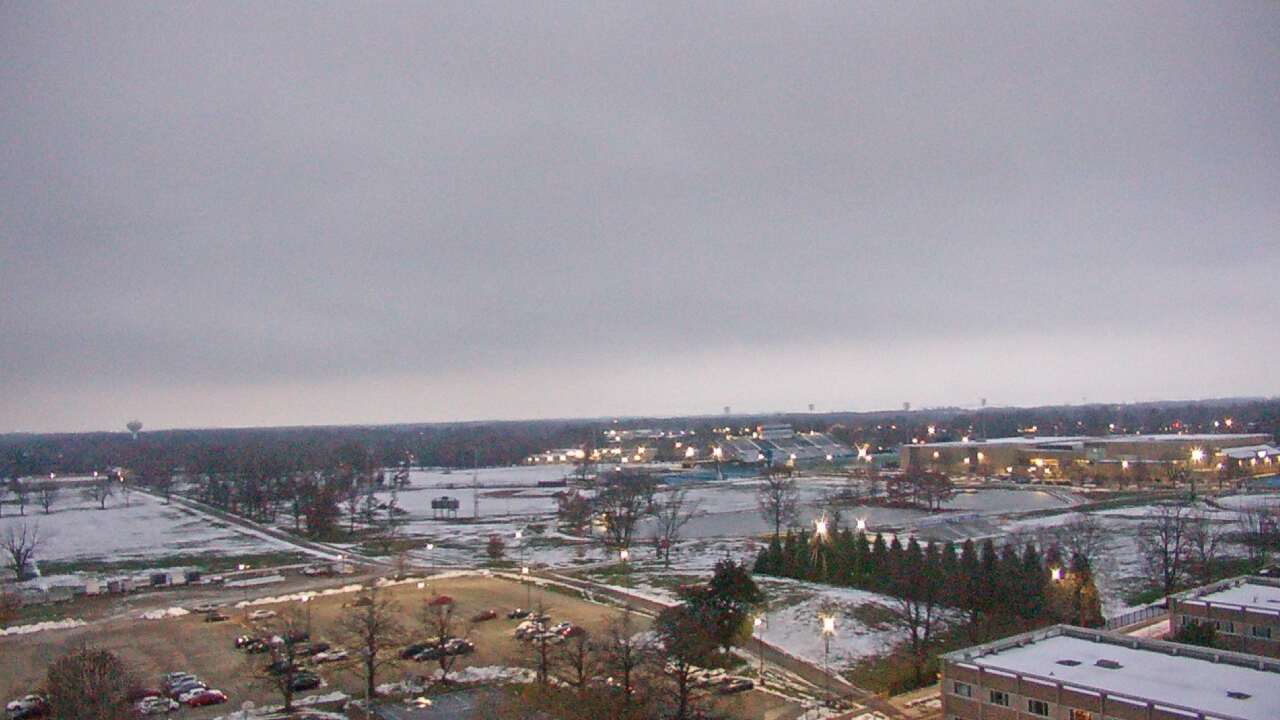 Thumbnail for current weather camera view from Eastern Illinois University in Charleston, Illinois