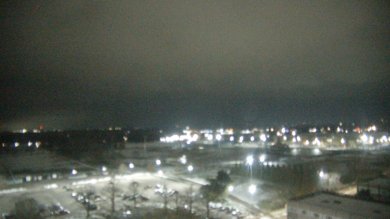 Thumbnail for current weather camera view from Eastern Illinois University in Charleston, Illinois