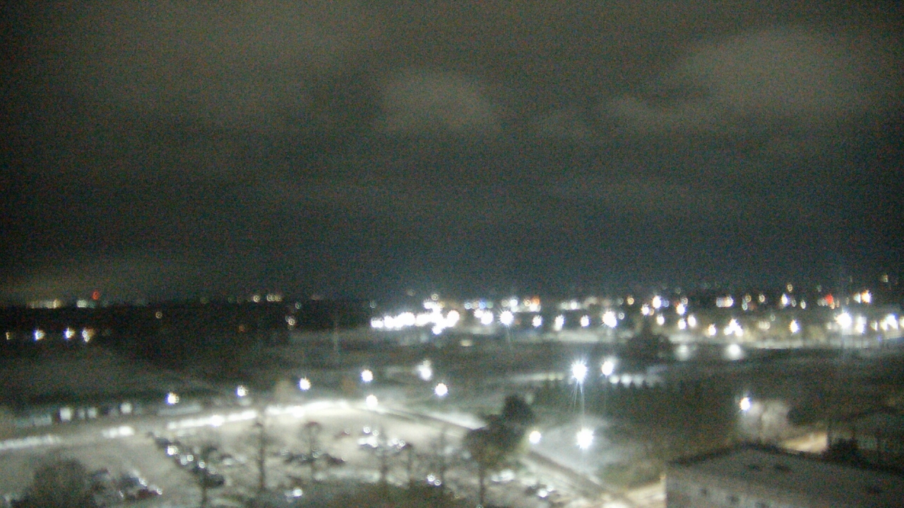 Thumbnail for current weather camera view from Eastern Illinois University in Charleston, Illinois