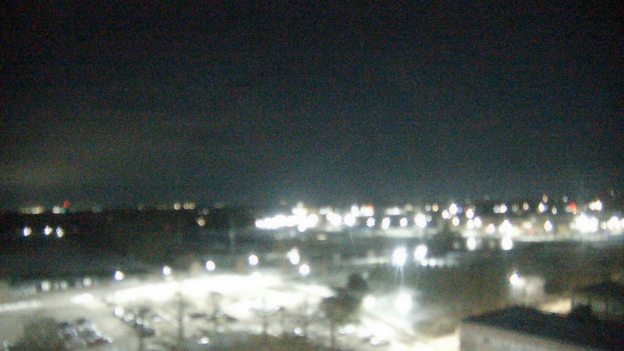 Thumbnail for current weather camera view from Eastern Illinois University in Charleston, Illinois