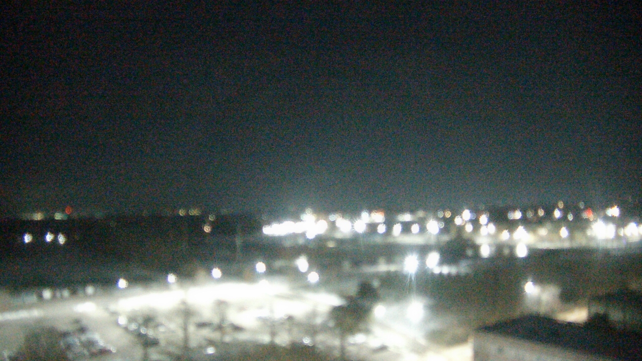 Thumbnail for current weather camera view from Eastern Illinois University in Charleston, Illinois