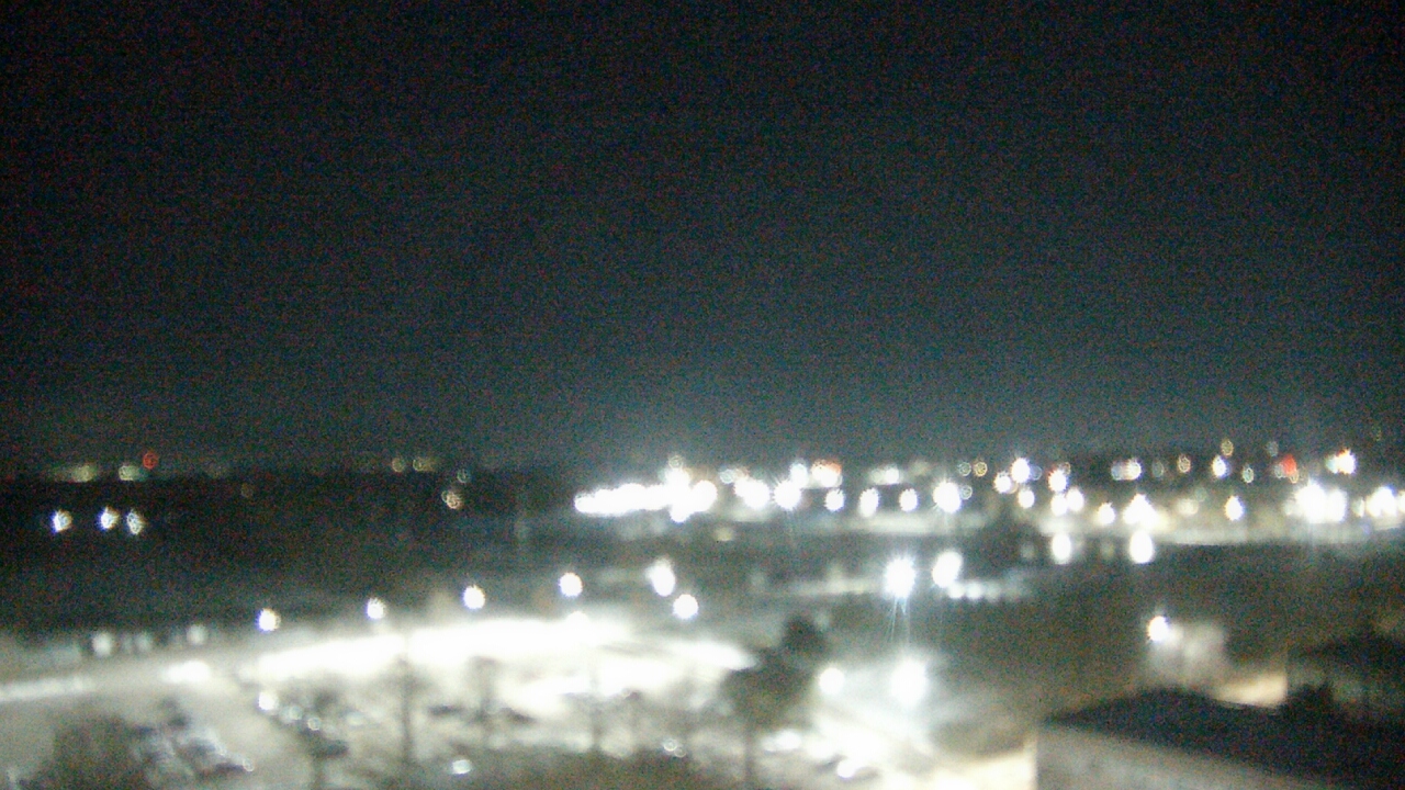 Thumbnail for current weather camera view from Eastern Illinois University in Charleston, Illinois