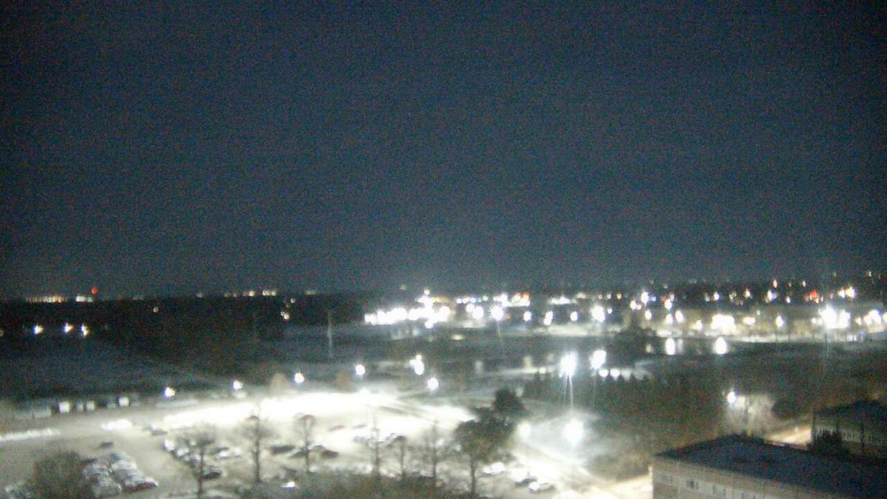 Thumbnail for current weather camera view from Eastern Illinois University in Charleston, Illinois