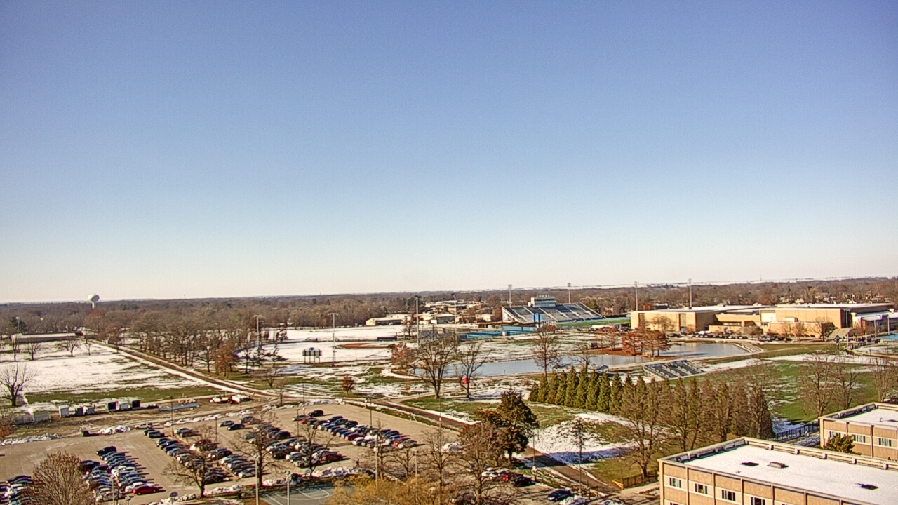 Thumbnail for current weather camera view from Eastern Illinois University in Charleston, Illinois