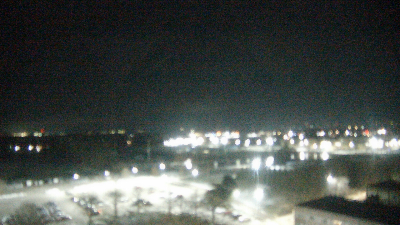 Thumbnail for current weather camera view from Eastern Illinois University in Charleston, Illinois