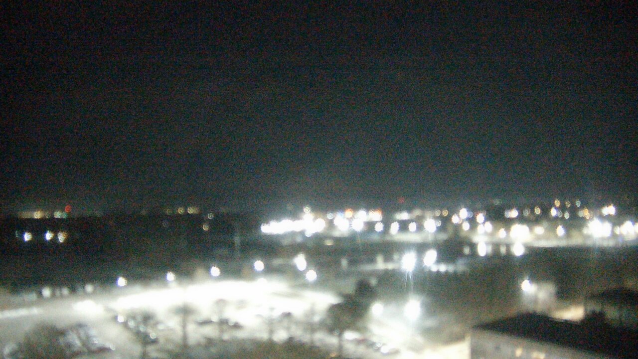 Thumbnail for current weather camera view from Eastern Illinois University in Charleston, Illinois