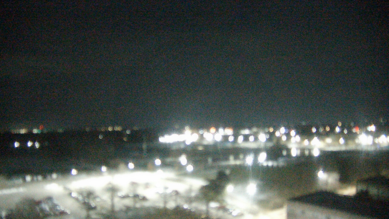 Thumbnail for current weather camera view from Eastern Illinois University in Charleston, Illinois