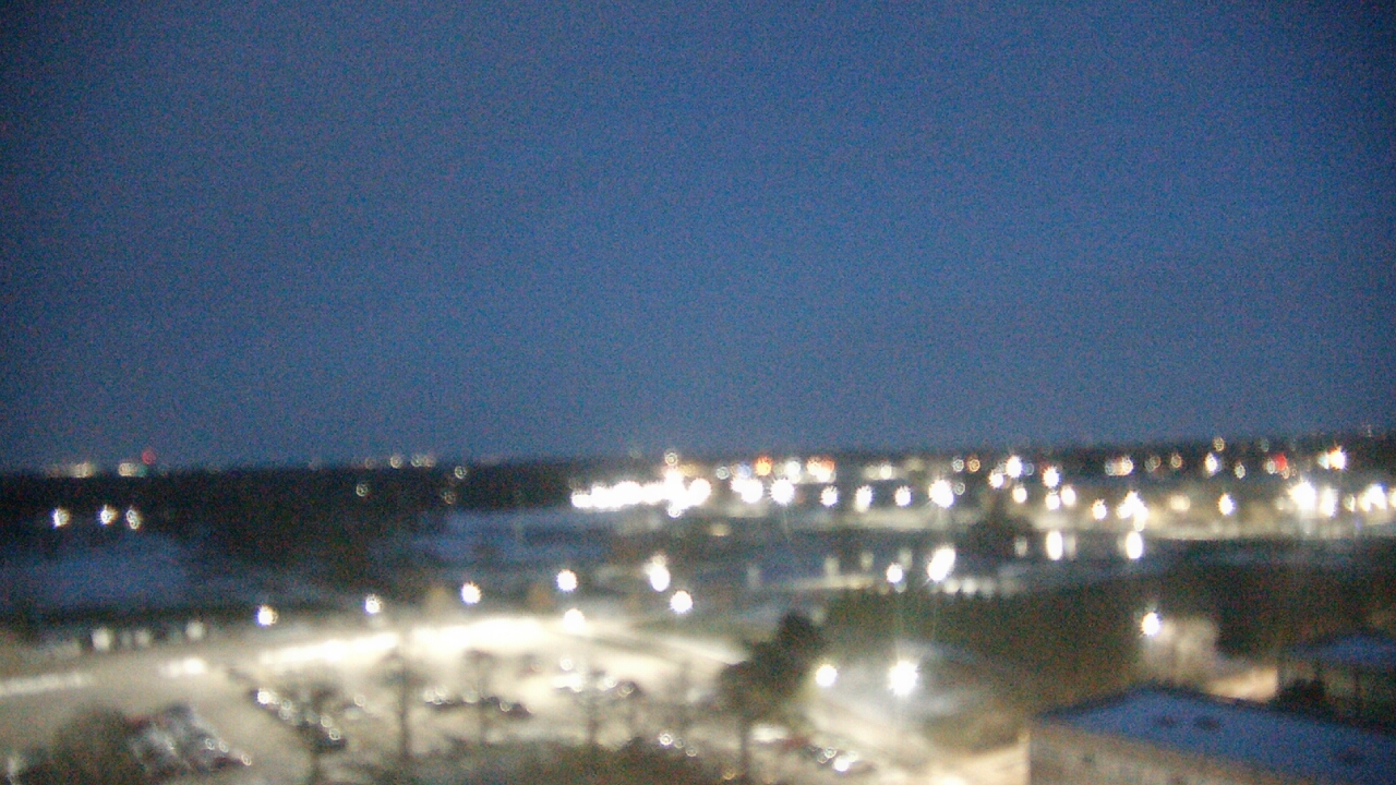 Thumbnail for current weather camera view from Eastern Illinois University in Charleston, Illinois
