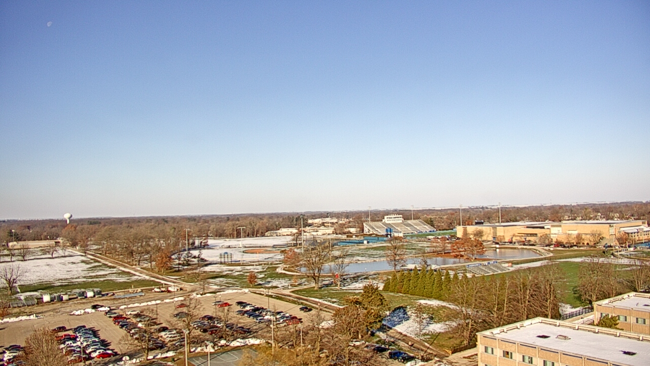 Thumbnail for current weather camera view from Eastern Illinois University in Charleston, Illinois