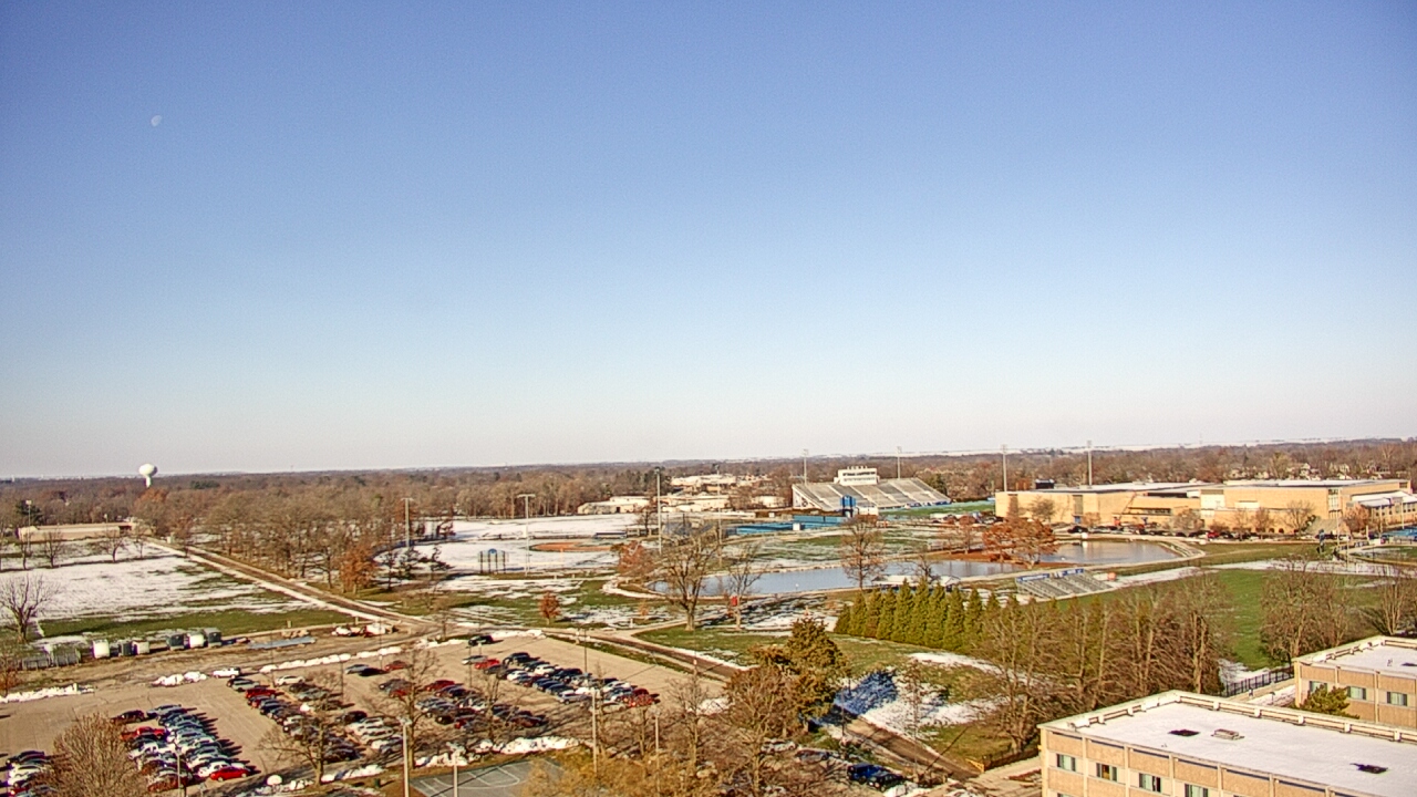 Thumbnail for current weather camera view from Eastern Illinois University in Charleston, Illinois