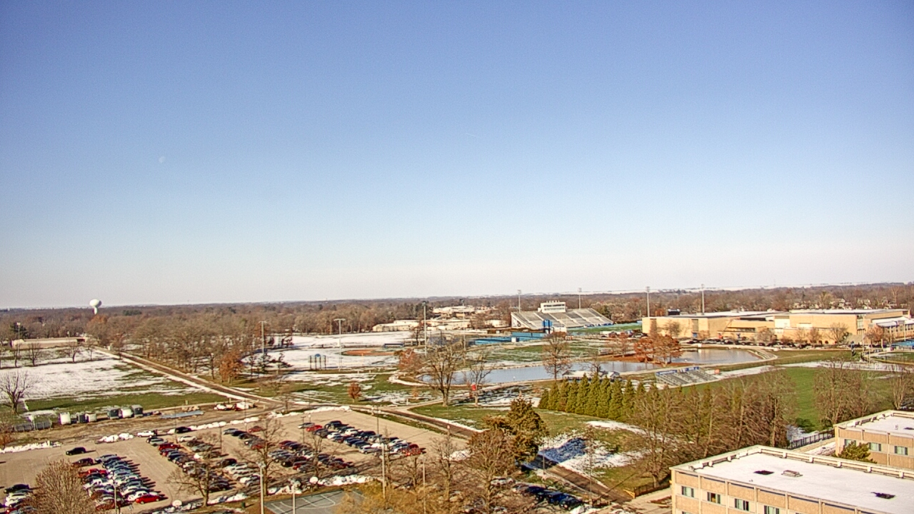 Thumbnail for current weather camera view from Eastern Illinois University in Charleston, Illinois