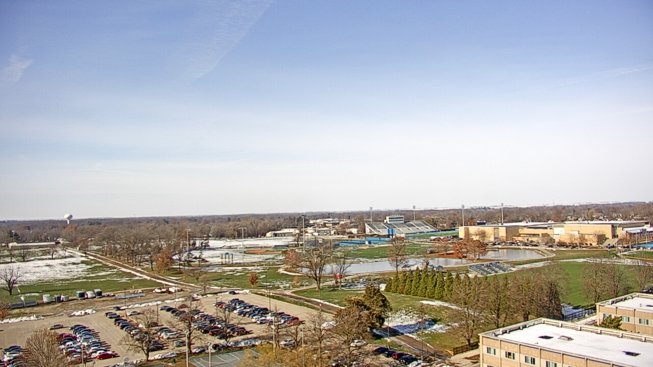 Thumbnail for current weather camera view from Eastern Illinois University in Charleston, Illinois