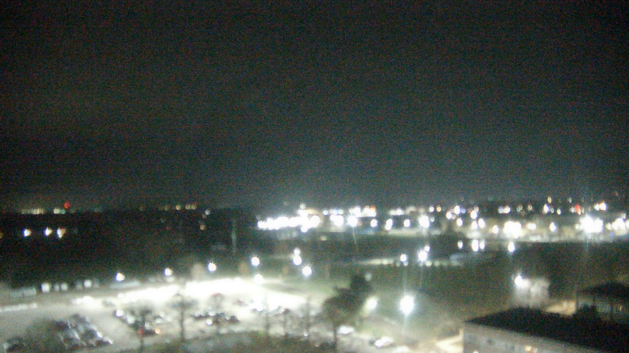 Thumbnail for current weather camera view from Eastern Illinois University in Charleston, Illinois