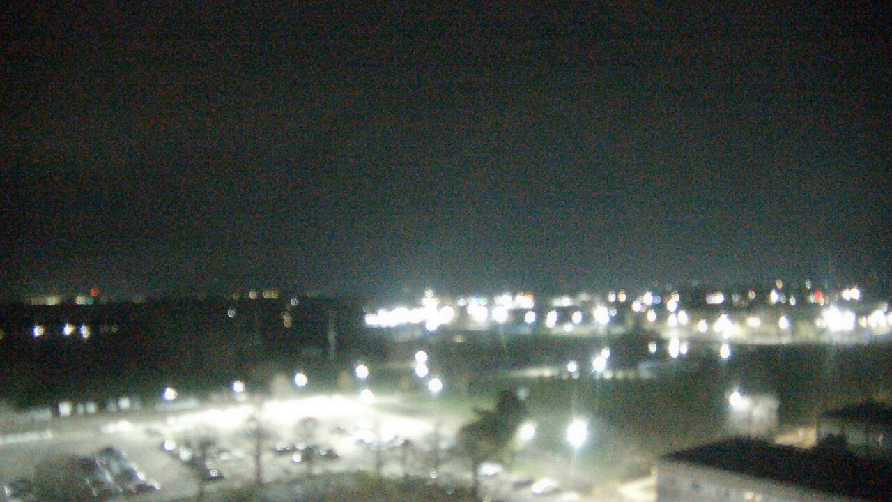 Thumbnail for current weather camera view from Eastern Illinois University in Charleston, Illinois