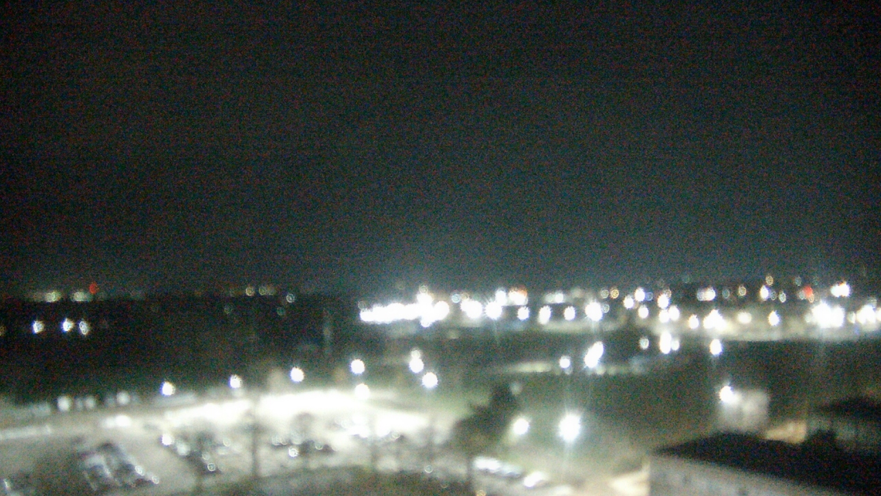 Thumbnail for current weather camera view from Eastern Illinois University in Charleston, Illinois