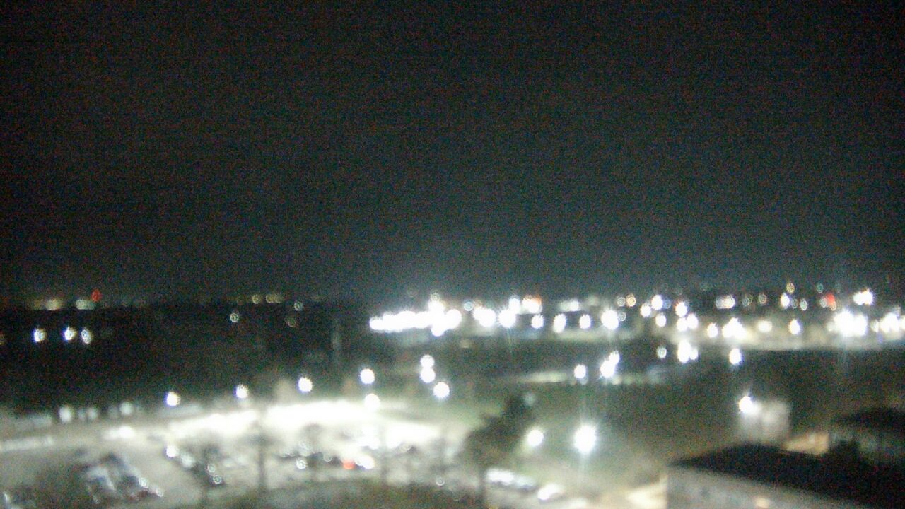 Thumbnail for current weather camera view from Eastern Illinois University in Charleston, Illinois