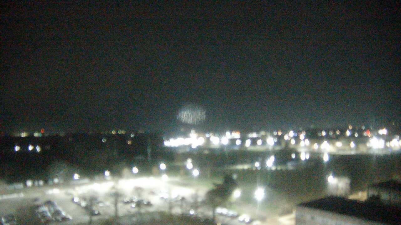 Thumbnail for current weather camera view from Eastern Illinois University in Charleston, Illinois