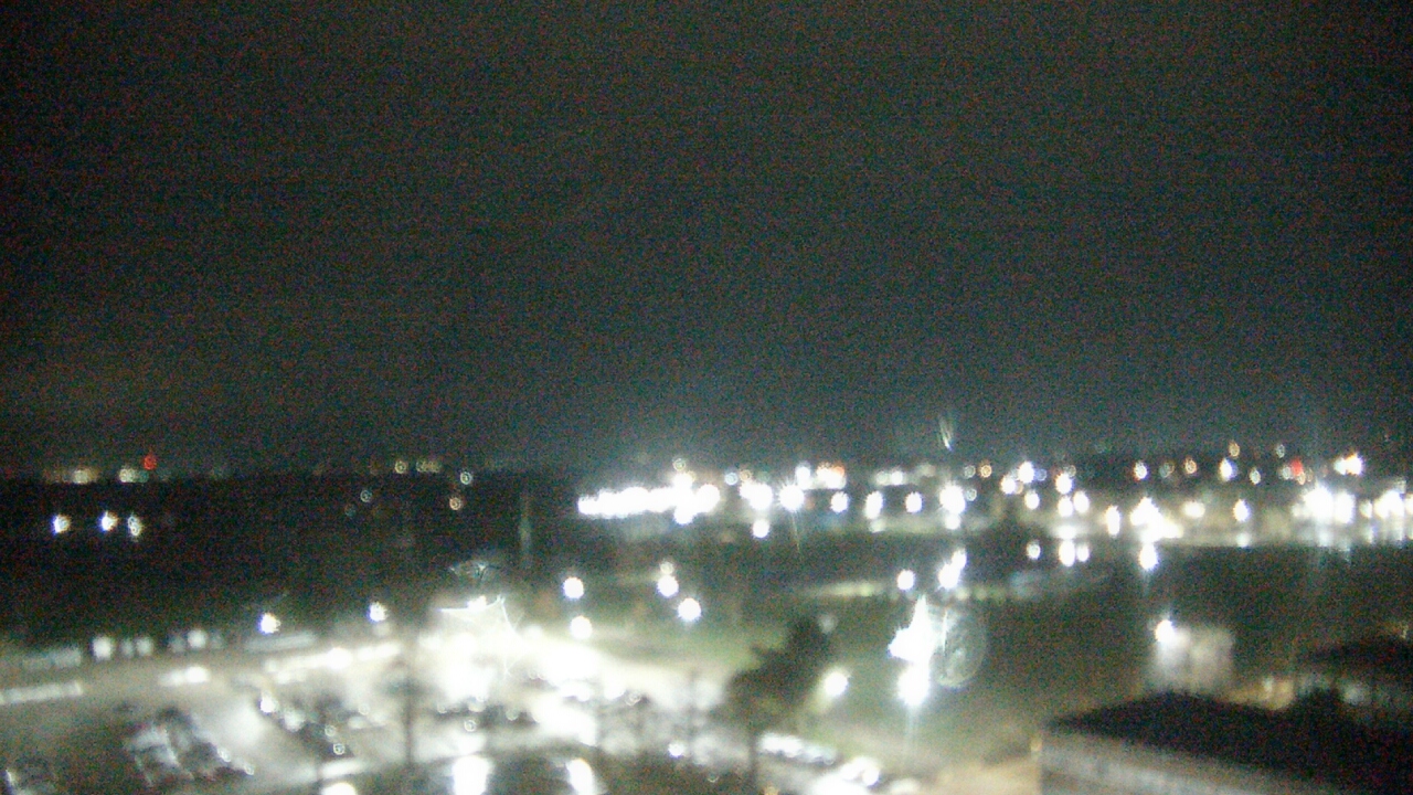 Thumbnail for current weather camera view from Eastern Illinois University in Charleston, Illinois