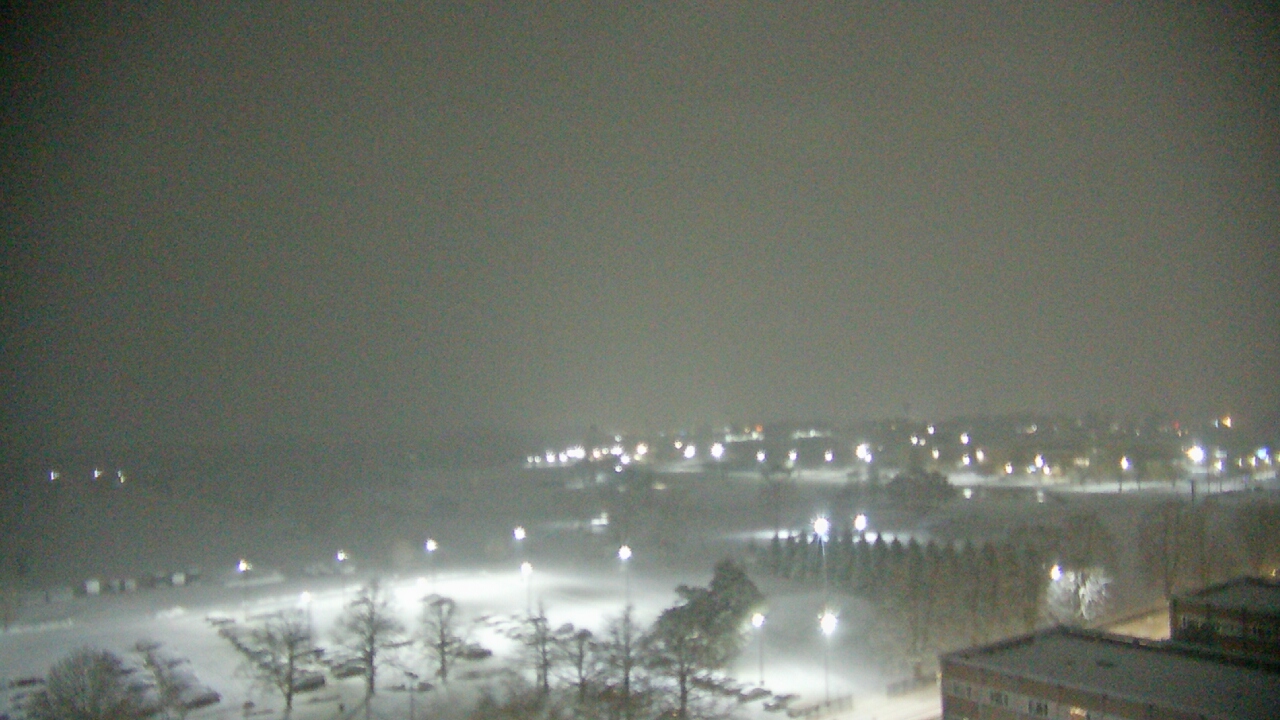 Thumbnail for current weather camera view from Eastern Illinois University in Charleston, Illinois