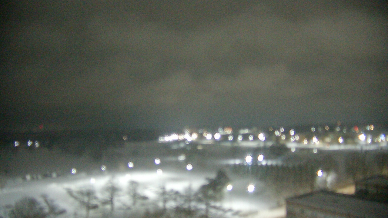 Thumbnail for current weather camera view from Eastern Illinois University in Charleston, Illinois