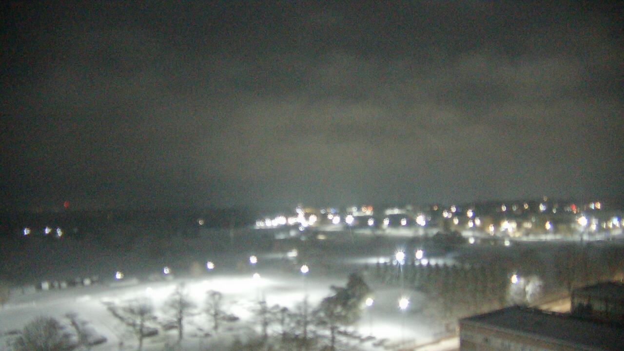 Thumbnail for current weather camera view from Eastern Illinois University in Charleston, Illinois