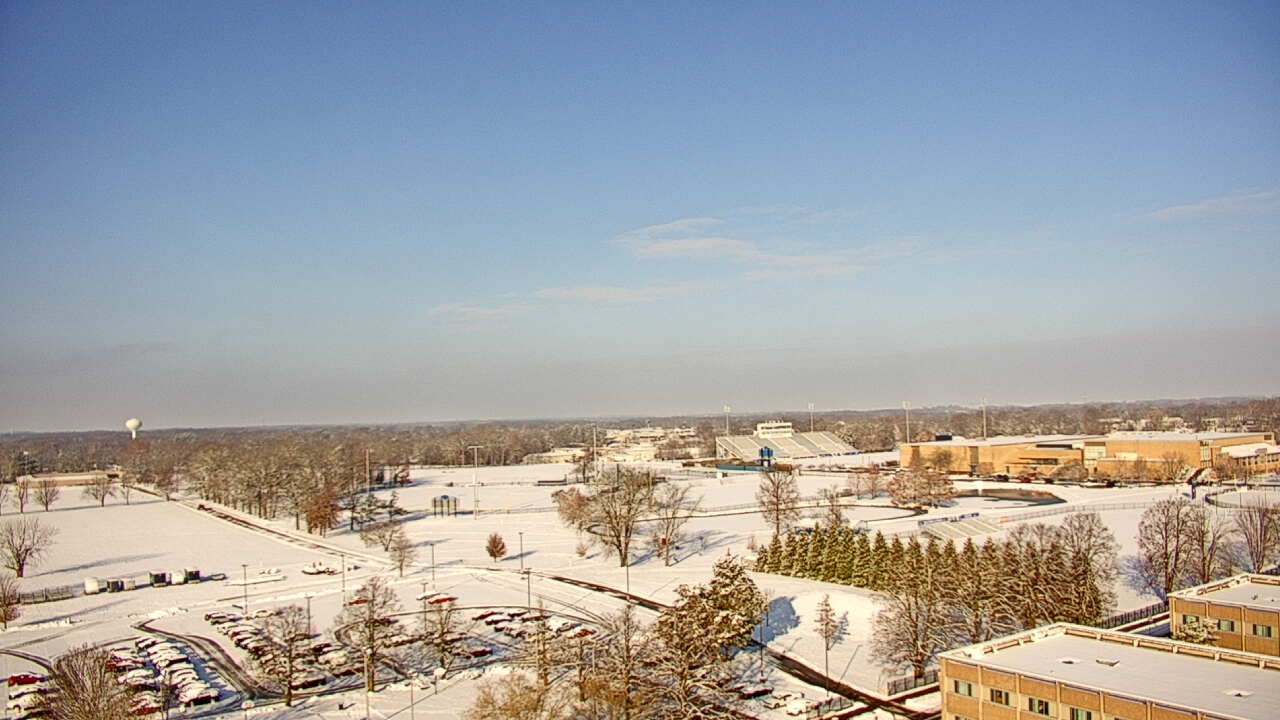 Thumbnail for current weather camera view from Eastern Illinois University in Charleston, Illinois