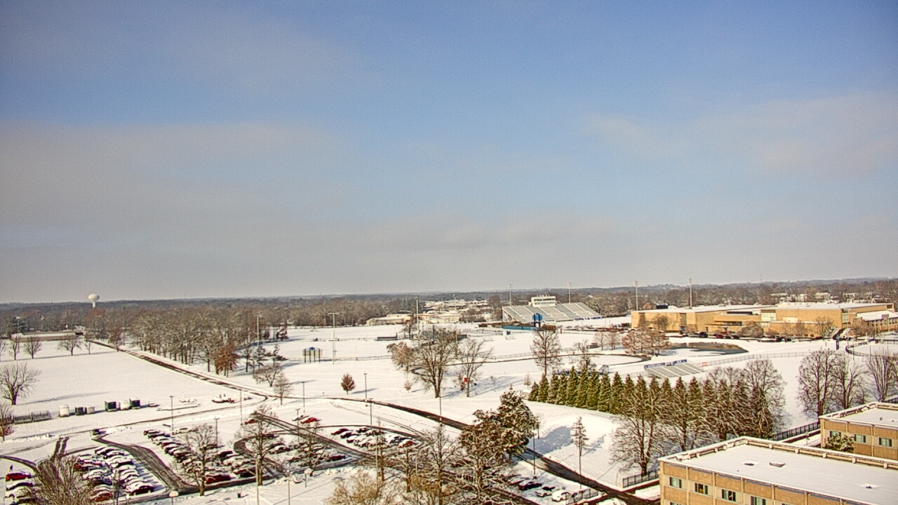 Thumbnail for current weather camera view from Eastern Illinois University in Charleston, Illinois