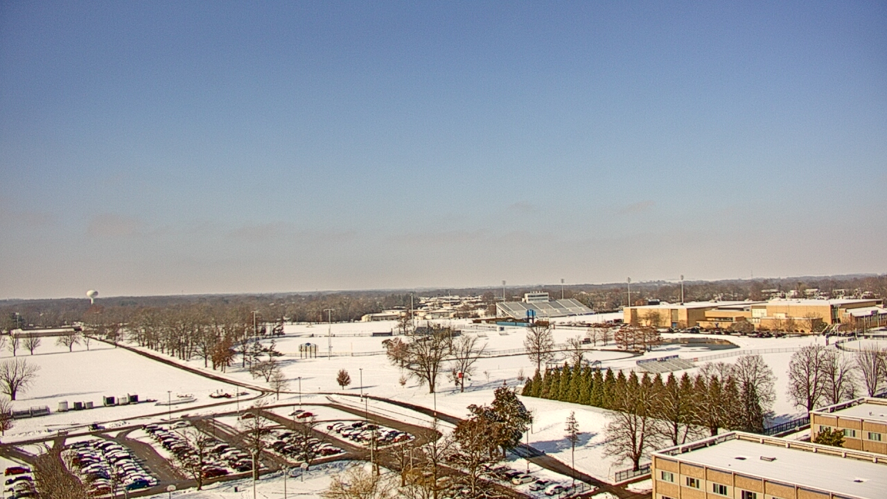 Thumbnail for current weather camera view from Eastern Illinois University in Charleston, Illinois