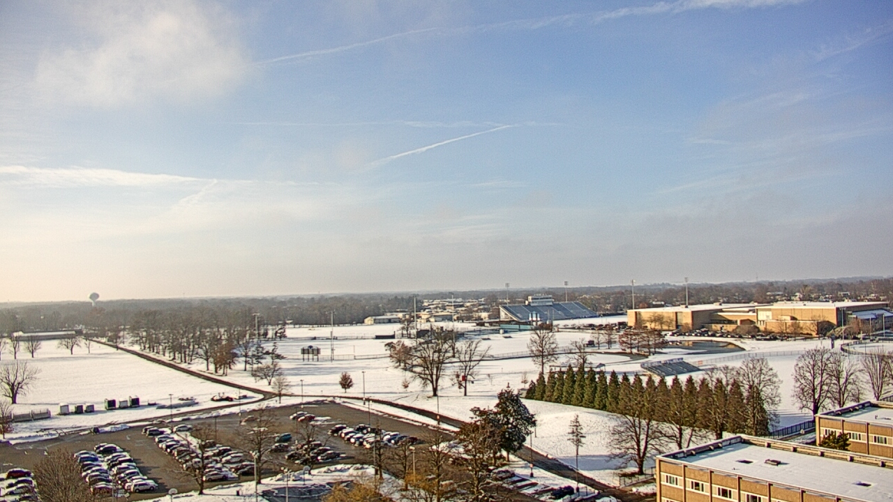 Thumbnail for current weather camera view from Eastern Illinois University in Charleston, Illinois