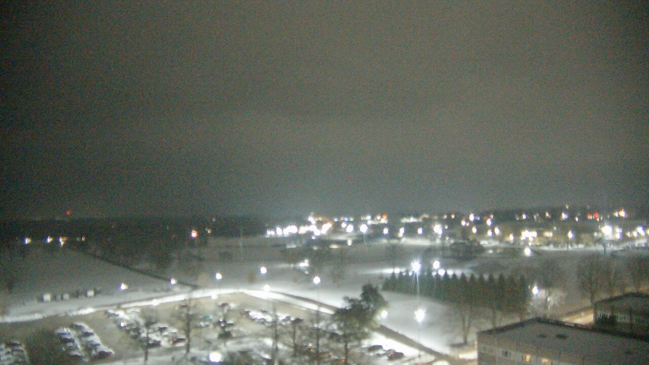 Thumbnail for current weather camera view from Eastern Illinois University in Charleston, Illinois