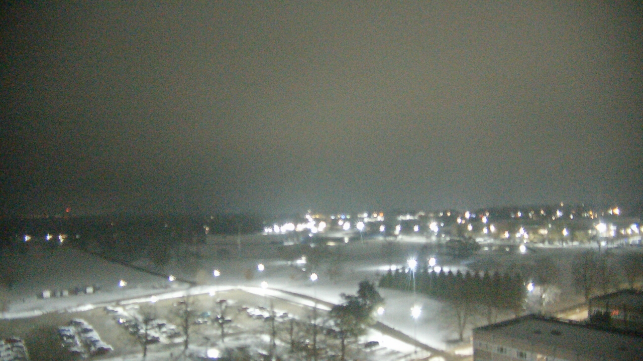 Thumbnail for current weather camera view from Eastern Illinois University in Charleston, Illinois