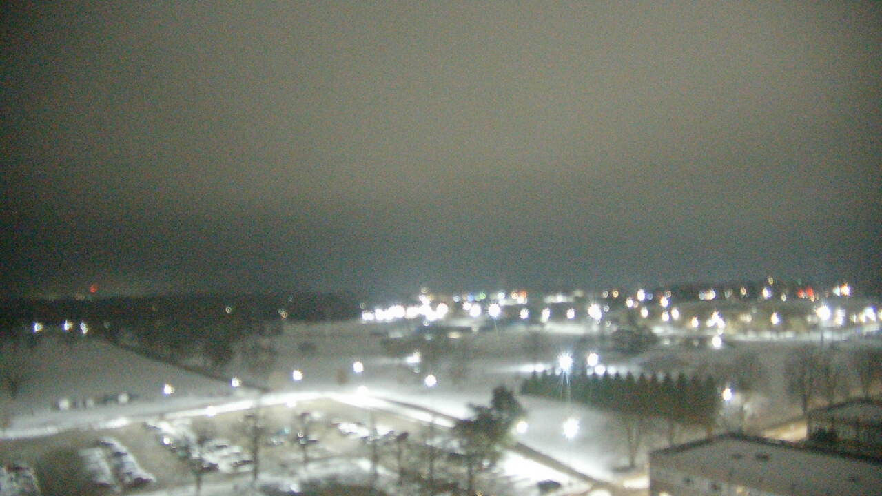 Thumbnail for current weather camera view from Eastern Illinois University in Charleston, Illinois