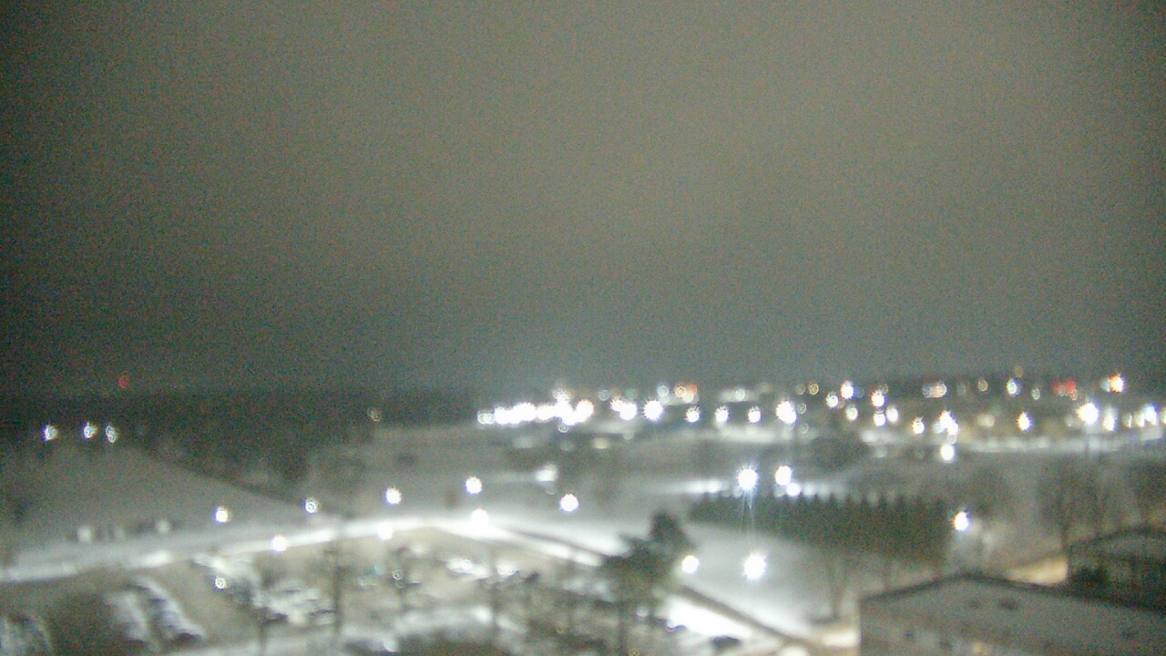 Thumbnail for current weather camera view from Eastern Illinois University in Charleston, Illinois