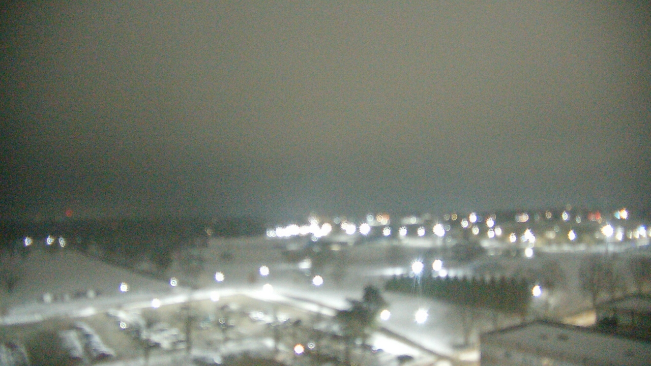 Thumbnail for current weather camera view from Eastern Illinois University in Charleston, Illinois