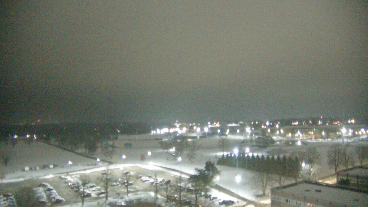 Thumbnail for current weather camera view from Eastern Illinois University in Charleston, Illinois