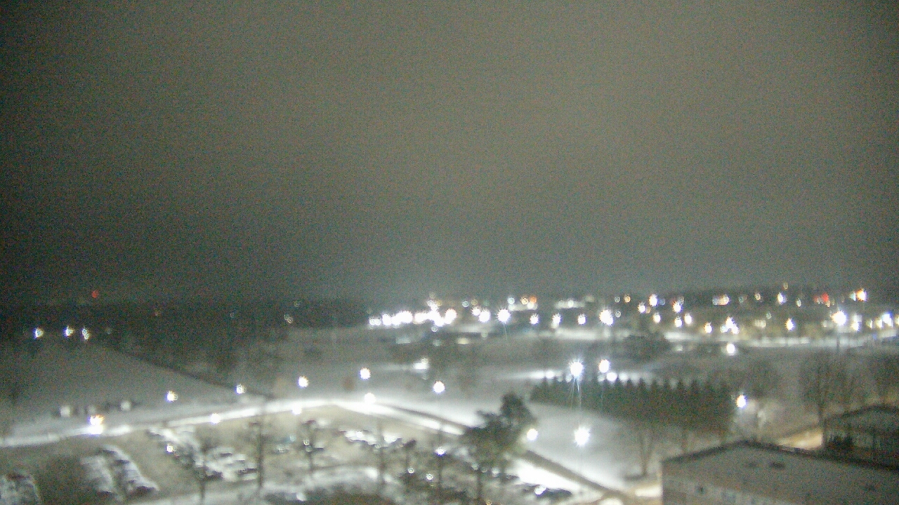 Thumbnail for current weather camera view from Eastern Illinois University in Charleston, Illinois