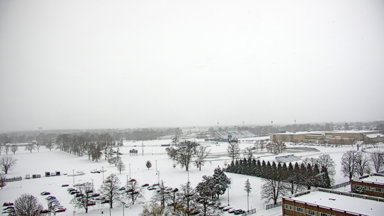 Thumbnail for current weather camera view from Eastern Illinois University in Charleston, Illinois