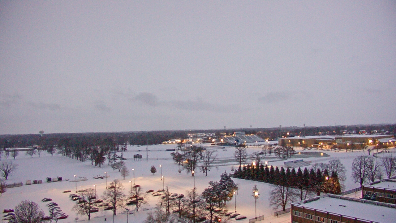 Thumbnail for current weather camera view from Eastern Illinois University in Charleston, Illinois