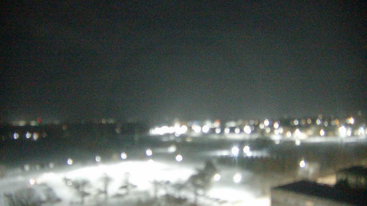 Thumbnail for current weather camera view from Eastern Illinois University in Charleston, Illinois
