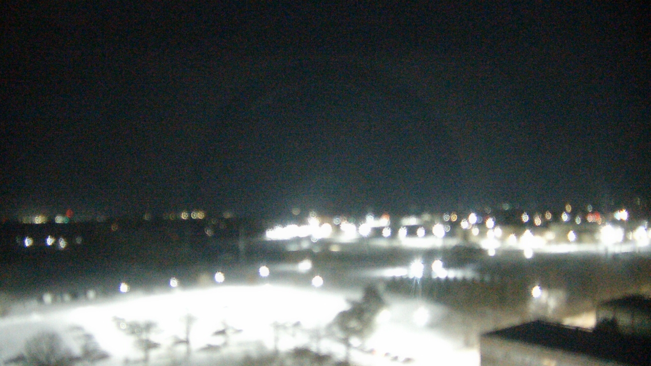 Thumbnail for current weather camera view from Eastern Illinois University in Charleston, Illinois