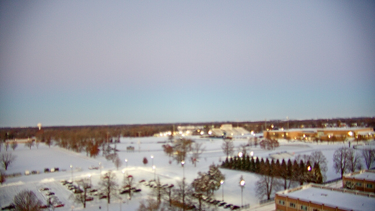 Thumbnail for current weather camera view from Eastern Illinois University in Charleston, Illinois